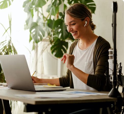 businesswoman-working-on-laptop-at-home-office